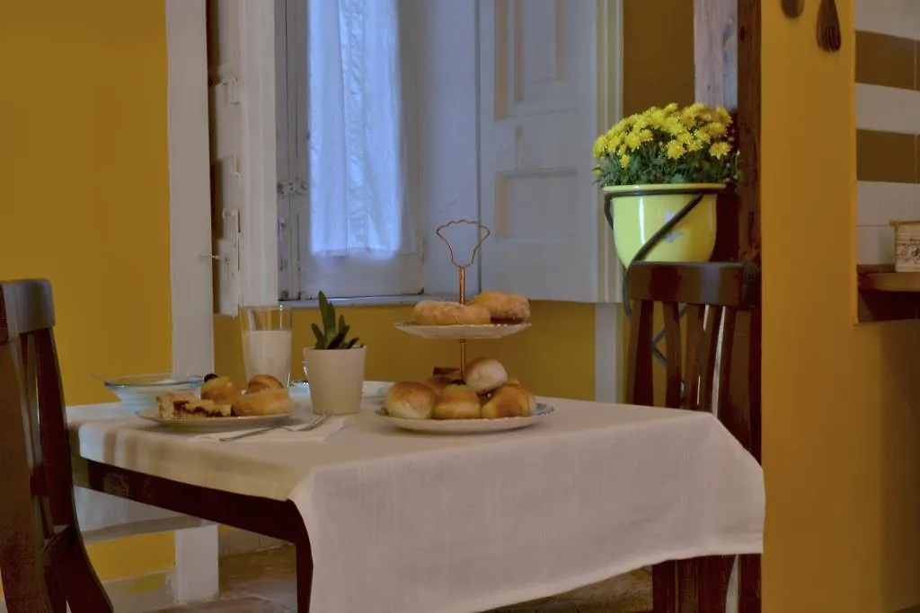 Bed & Breakfast Bed and Breakfast A Casa di Mamma Napoli