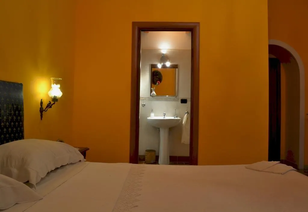 Bed & Breakfast Bed and Breakfast A Casa di Mamma Napoli