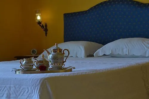 Bed and Breakfast A Casa di Mamma Napoli Bed & Breakfast