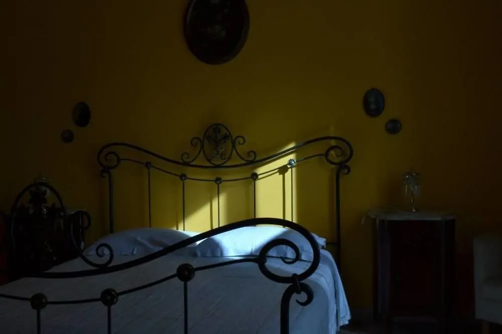 Bed and Breakfast A Casa di Mamma Napoli Italia